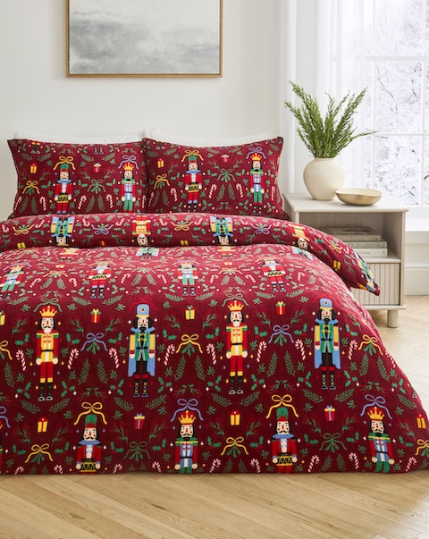 New In - Nutcracker Fleece Duvet Cover Set
