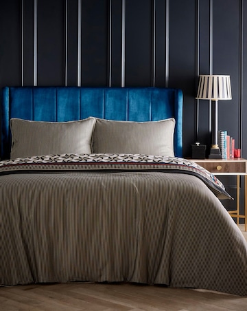 Laurence Llewelyn-Bowen Hero Duvet Cover Set