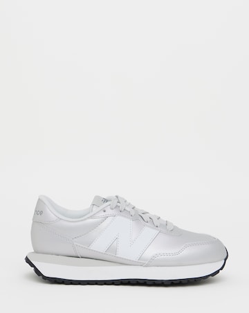 New Balance 237 Trainers