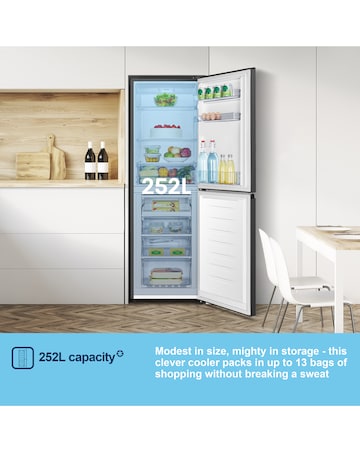 Fridgemaster MC55240EB 174cm 50/50 Fridge Freezer Black