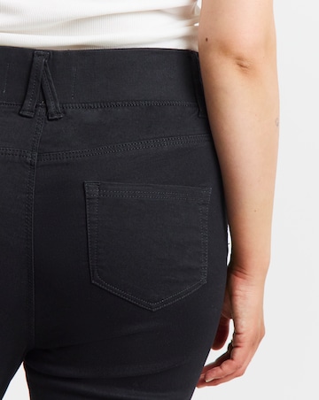 Black Stretch Flared Pull On Jeggings