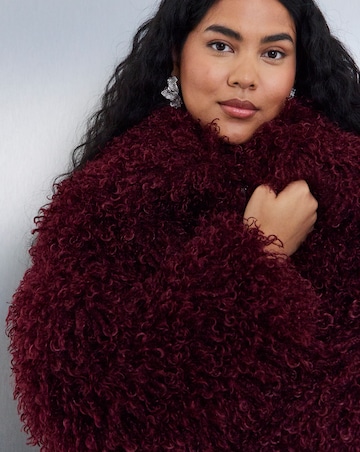 Burgundy Zip Front Short Faux Fur Coat