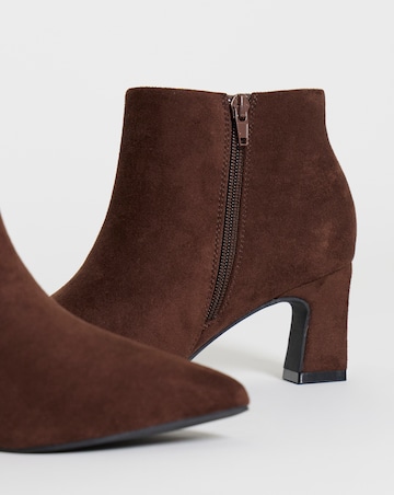 Katrina Block Heel Pointed Ankle Boots - Extra Wide Fit (EEE)