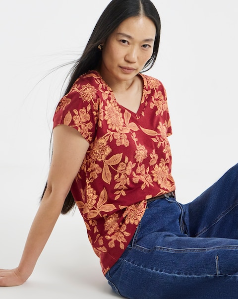 Berry Floral Printed V-Neck T-Shirt