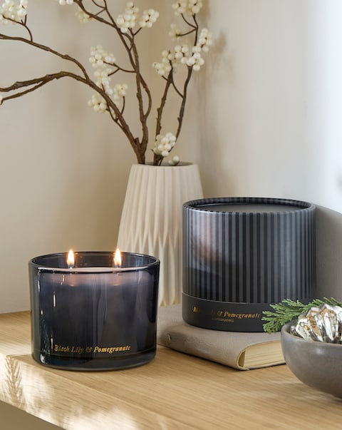 New In - Black Lily & Pomegranate Glass Candle