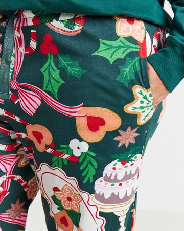 Pretty Secrets Biscuit Print Sweatshirt Pyjama Set