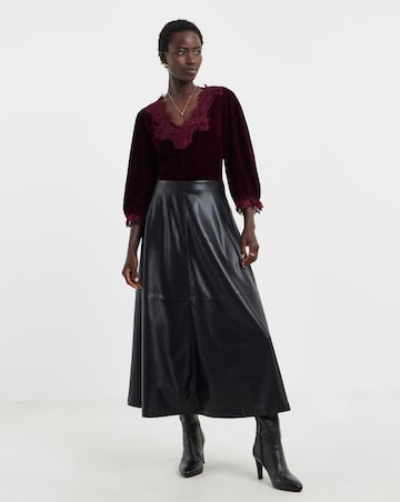 Burgundy Lace Trim Velvet Puff Sleeve Top