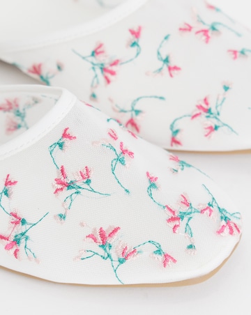 Cherish Embroidered Detail Mules - Wide Fit (E)