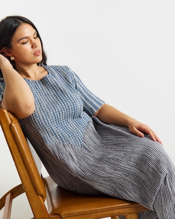 Native Youth Seersucker Dress With Tiered Skirt