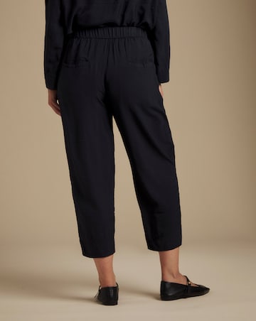 Julipa Petite Tapered Pull On Trousers