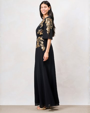 Hope & Ivy The Shay Embellished Dress