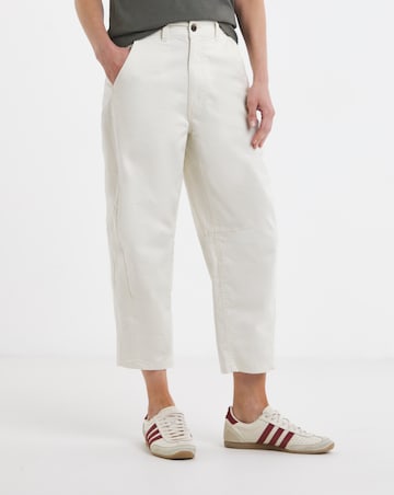 Barrel Leg Chino