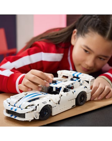 LEGO Technic Dodge Viper GTS-R Sports Car 42234