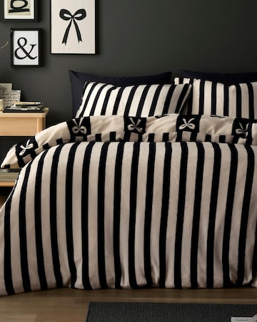 Fusion Bows Fleece Duvet Cover Set