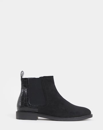 Helina Classic Ankle Chelsea Boots - Standard Fit (D)
