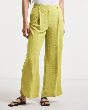 Textured Pleated Wide Leg Trousers