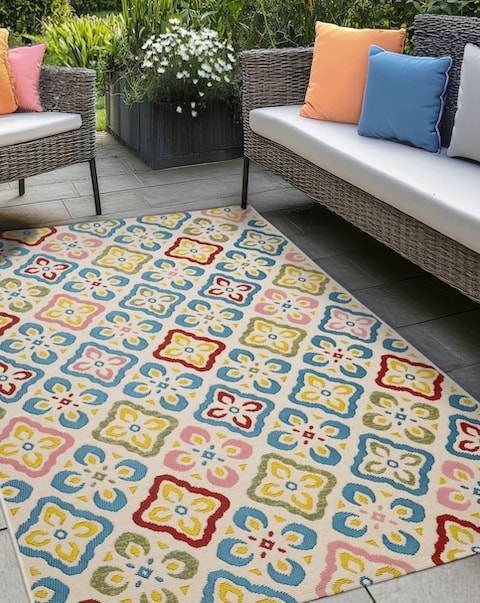 Tropicana Checker Indoor/Outdoor Rug