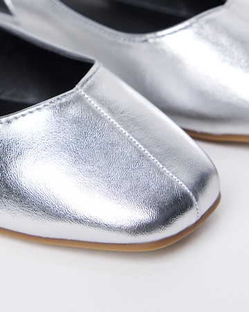 Gracious Square Toe Flat Slingback - Extra Wide Fit (EEE)