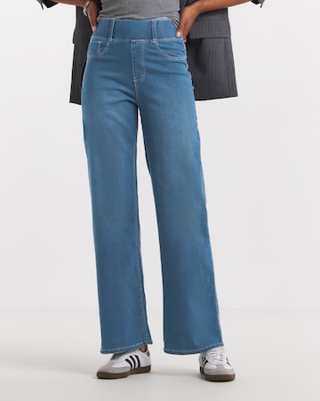 Mid Wash Wide Leg Pull On Jegging