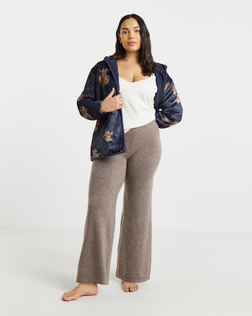 Pretty Secrets Highland Cow Zip Up Lounge Cardigan