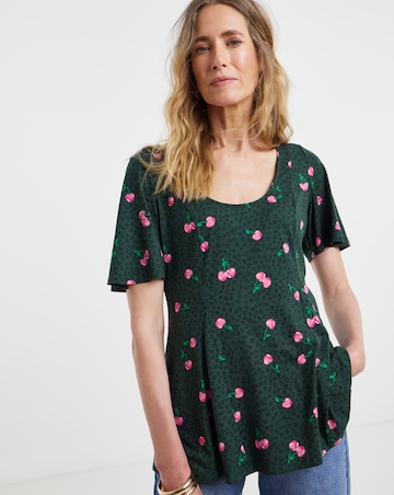 Floral Printed Scoop Neck Angel Sleeve Longline Peplum Top
