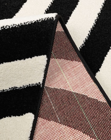 Villa Wave Monochrome Rug