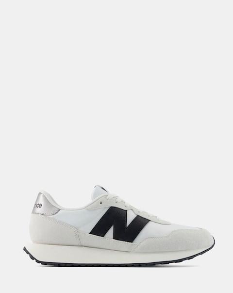 New Balance 237 Running Trainers