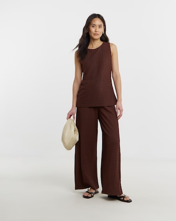 Textured Ruched Side Top