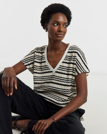 Textured Stripe Short Sleeve T-Shirt