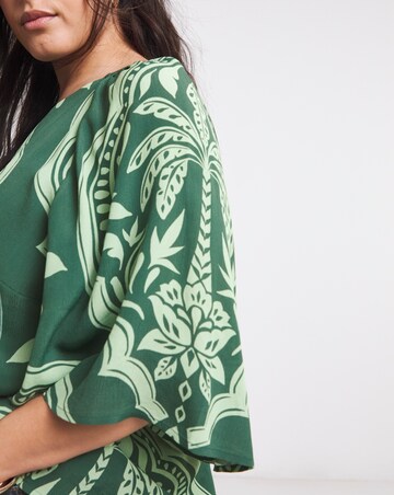 Joanna Hope Floral Printed Blouse