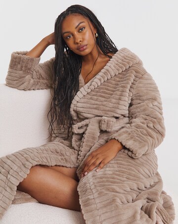 Pretty Secrets Luxury Dressing Gown