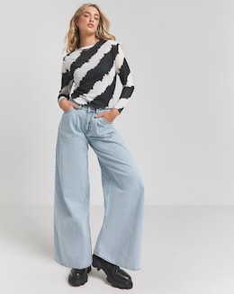 Black &amp; White Print Mesh Top
