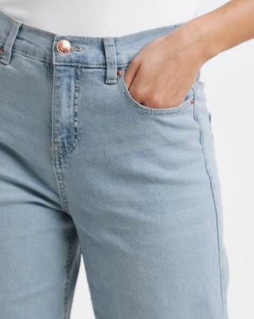 Light Wash 24/7 Stretch Wide Leg Jeans