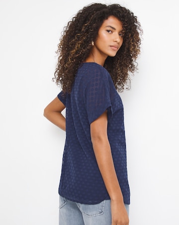 Naxy Textured Spot Short Sleeve Woven Tee With Cami
