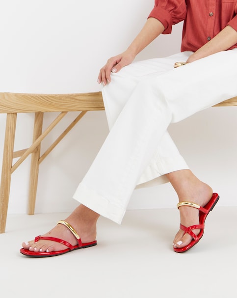 Chapel Toe Loop Hardware Detail Flat Sandals - Extra Wide Fit (EEE)