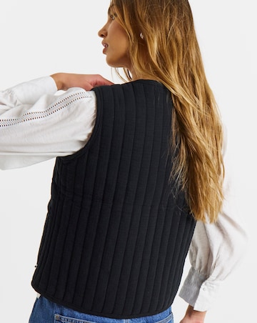 Black Tie Front Quilted Gilet