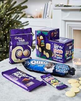 Cadbury Dairy Milk Freddo &amp; Oreo Biscuit Train Kit