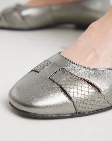 Heavenly Soles Genevieve Cut Out Detail Ballerinas - Extra Wide Fit (EEE)