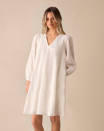 Ro&Zo Broderie V- Neck Swing Dress