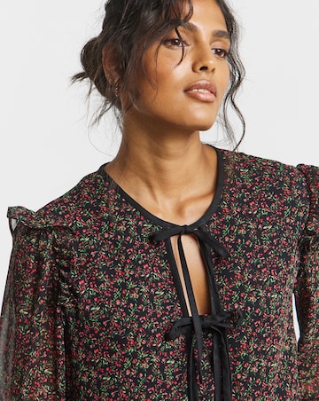 Ditsy Print Bow Detail Skater Dress