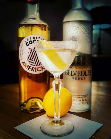 Cambridge Speakeasy Cocktail Coaching Experience For Two