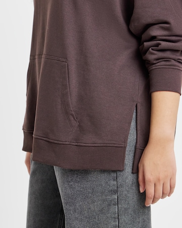 Cassis Oversized Hoodie