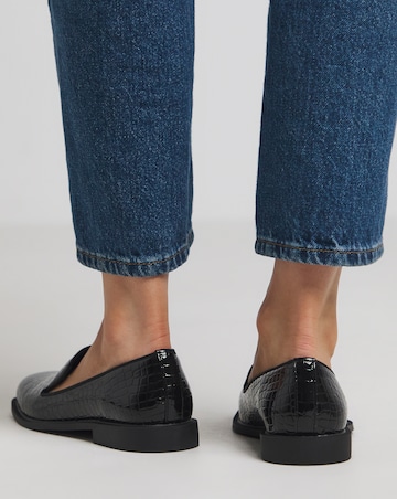 River Classic Slipper Cut Plain Loafer - Extra Wide Fit (EEE)