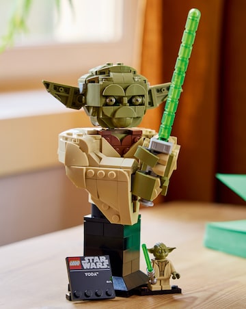 LEGO Star Wars: Attack of the Clones Yoda Bust 75438