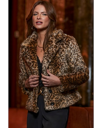 Sosandar Short Faux Fur Leopard Coat