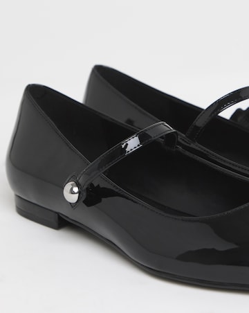 Clara Pointed Toe Mary Janes - Wide Fit (E)