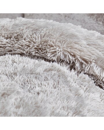 Catherine Lansfield Cuddly Duvet Set Silver