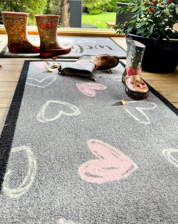 My Mat Welcome Hearts Runner