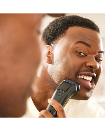 Remington Style Series R3 Rotary Shaver R3002