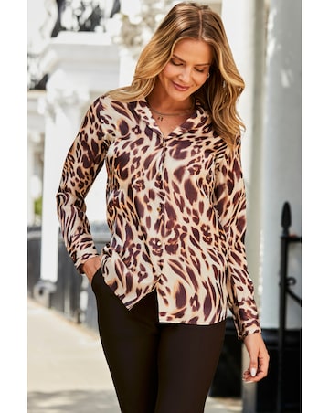 Sosandar Leopard Collar Shirt